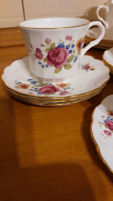 Portelan englezesc Royal Victoria