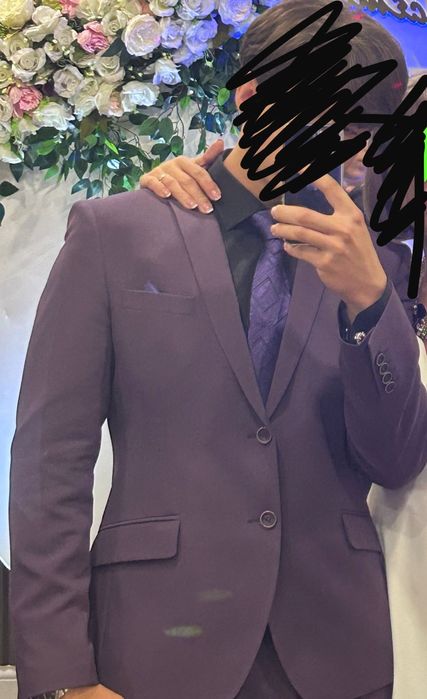 Продам мужской костюм