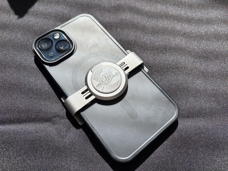 DJI OM5 стабилизатор за смартфон/ smartphone gimbal