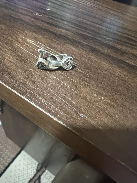 Продаю серебрянные серьги