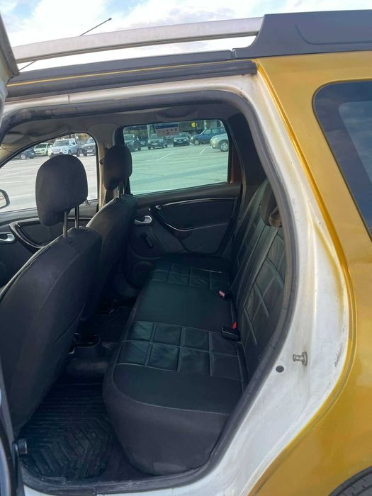 Dacia Duster 1.6 газ/бензин