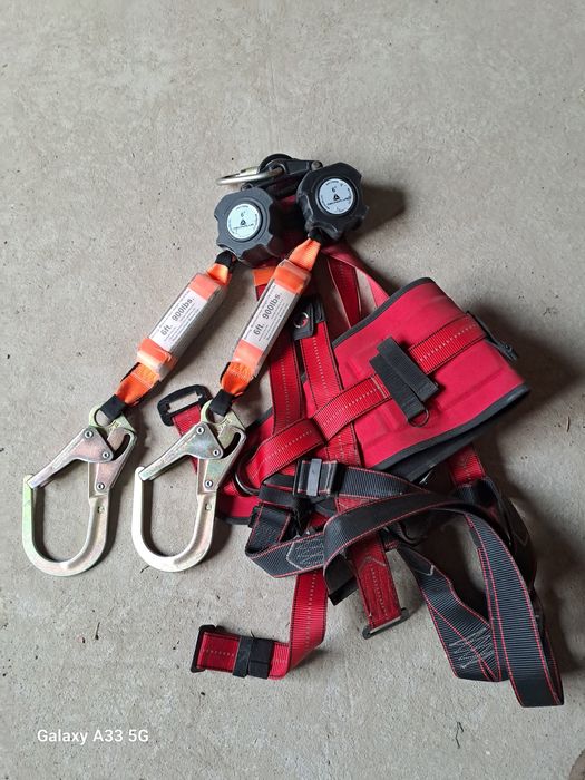 Продам Страховочный Пояс