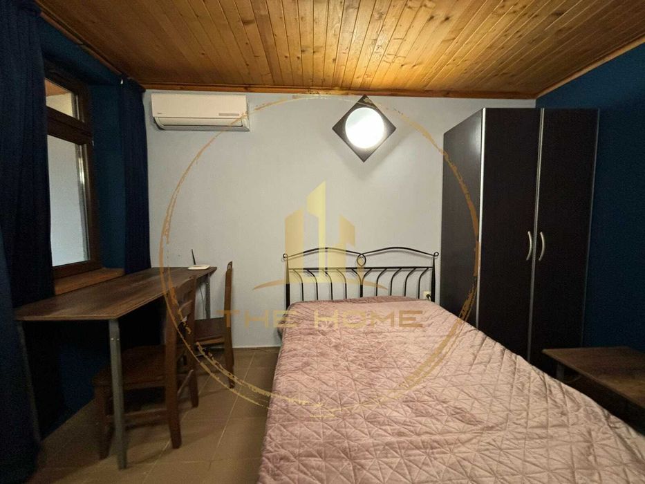 Дава се под наем Едностаен апартамент в Варна, Център - 30 кв.м за 300 € - Снимка #3