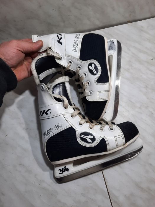 Patine hochei hochey 306 Kruk pt. copii marime eu 32 ( 21 cm)