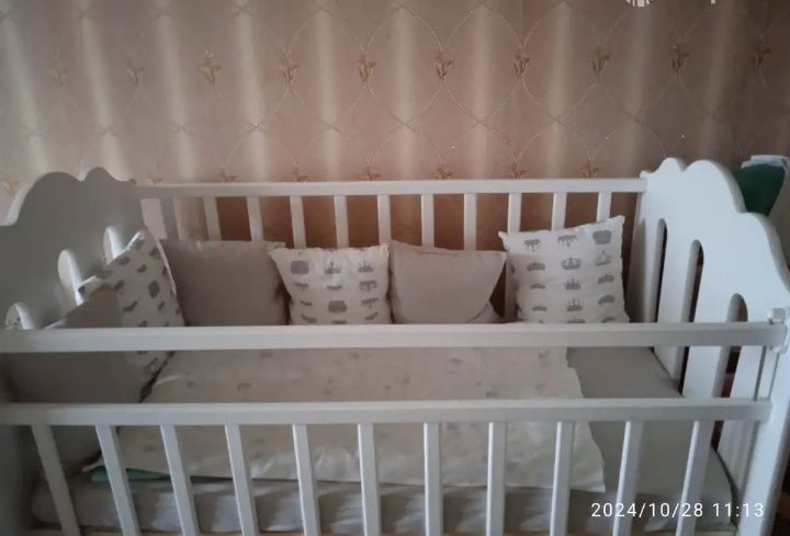 Кроватка детская