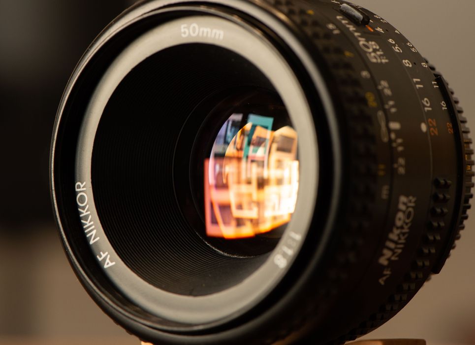 Nikon D300s + 50mm и аксесоари Никон