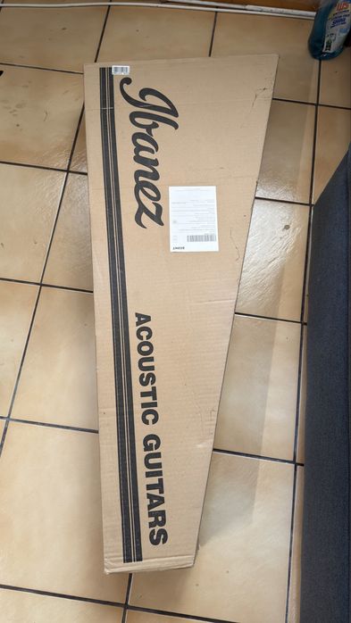 Електро-акустична китара Ibanez - AEG70 в гаранция + Стойка за китара  Ibanez ST201
