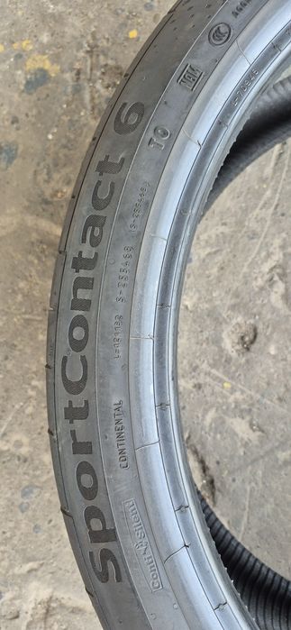 4 anvelope vara ca noi Continental,fata 265/35/22,spate 285/35/22,dot 2021-2022.Pretul este pe bucata.