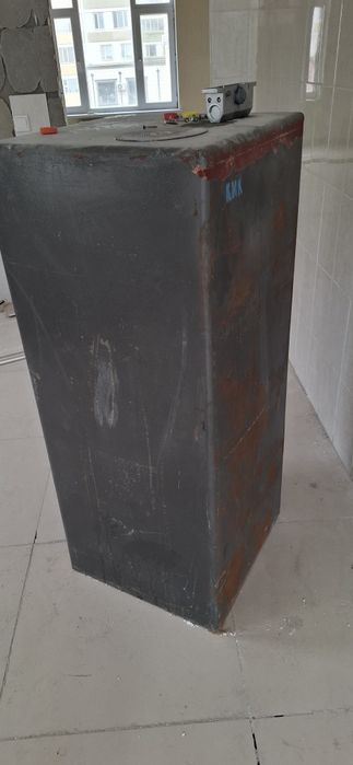 Сейф металлический