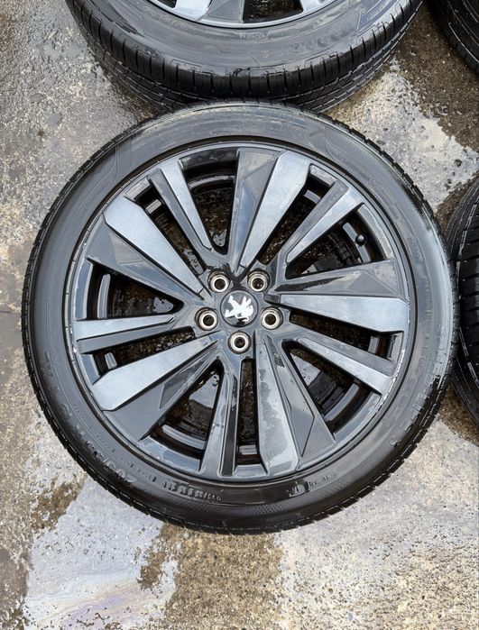 Jante / Roti Peugeot 308 3008 508 5008 : 205 55 19, DOT 2025