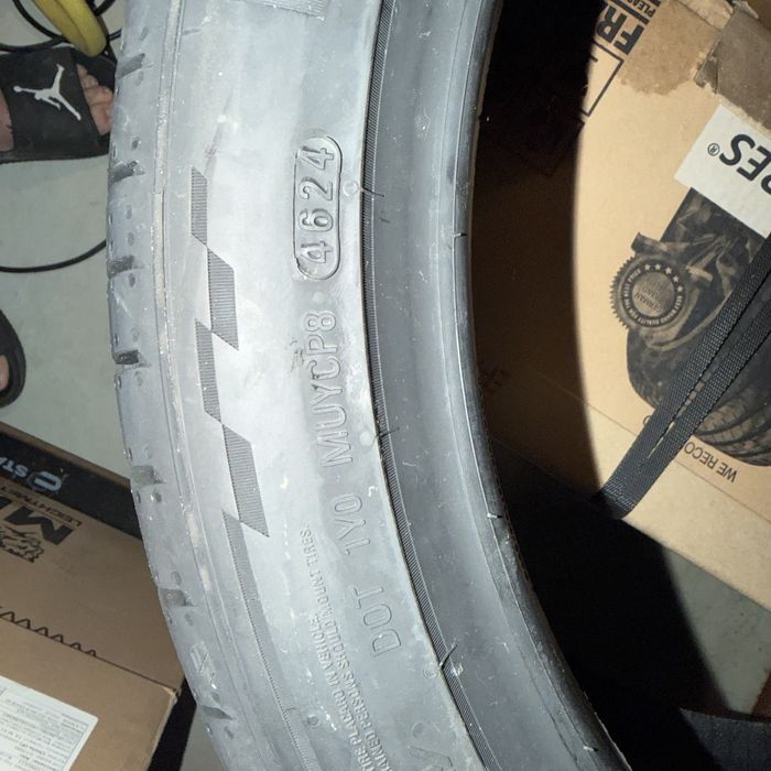 Jante aliaj  R18 5x108 + anvelope noi 235/40/R18 kumo