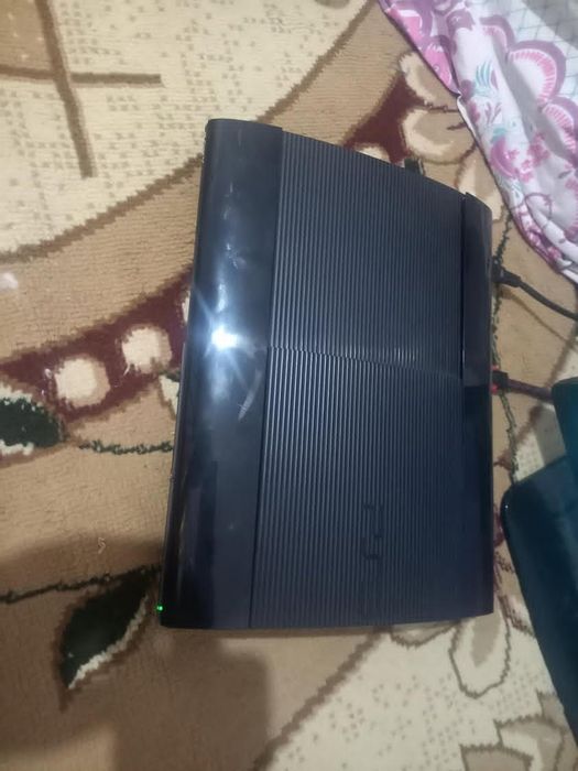 Playstation 3 SUPER SLIM
