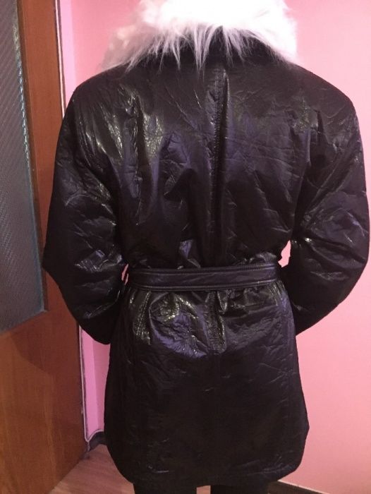 нови черни якета с качулка с пух размер с-м-л