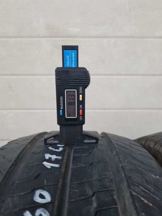 Летни гуми 2 броя за Бус CONTINENTAL VanContactEco 215 60 R17C дот4620