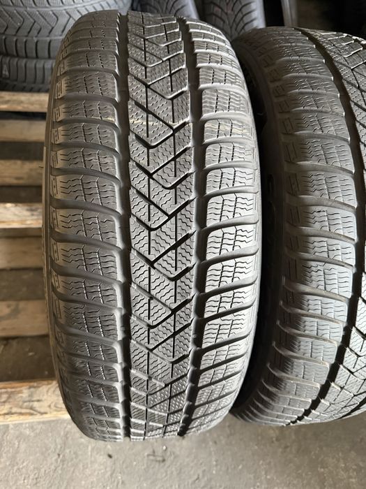 2 anvelope iarna 225/50/18 Pirelli Runflat 6.5 mm!