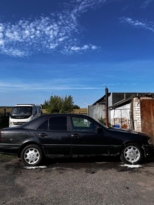 Продам Mercedes-Benz C 180
