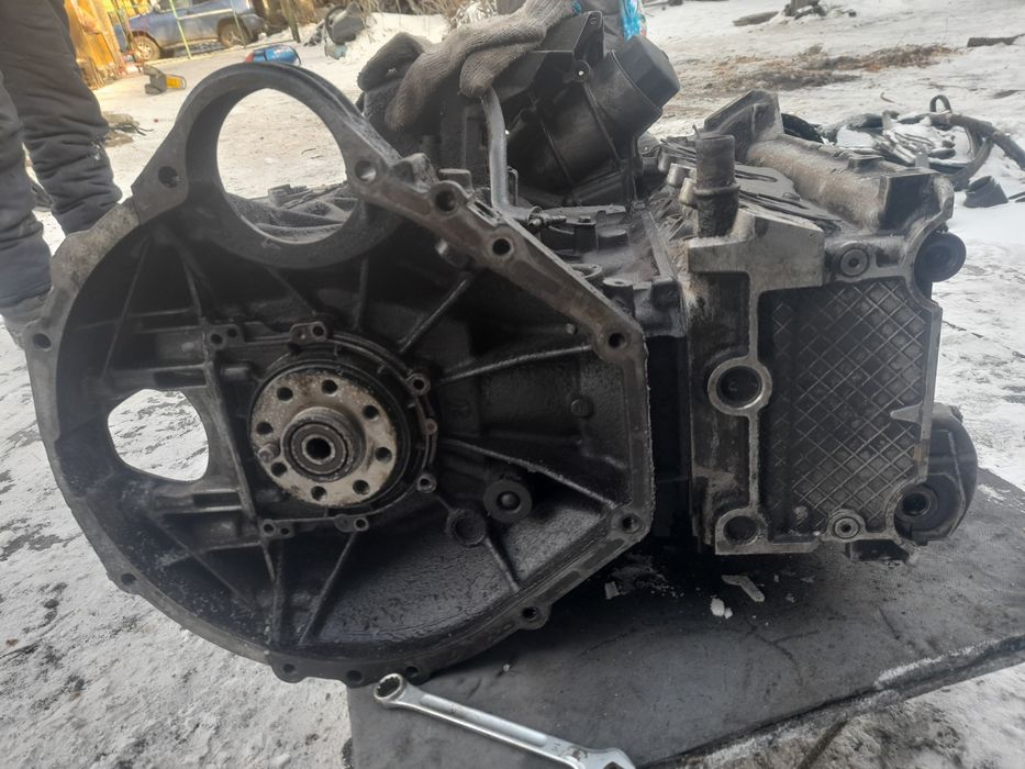 Запчасти двигателя102 мерседес 190