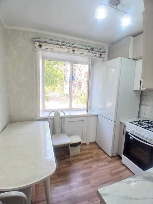 3х ком .квартира Парковая 60