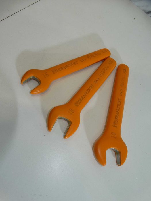 Изолирани гаечни ключове Derancourt - 16 / 18 / 19