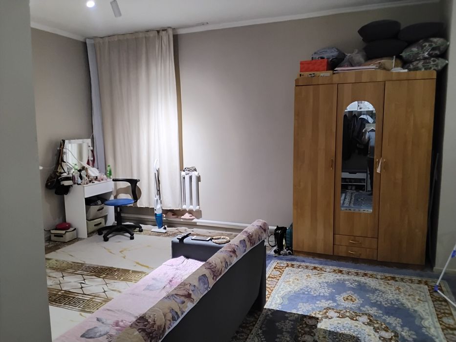 Квартира студия на цокольном этаже