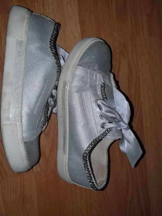 Pantofi sneakers piele Bata