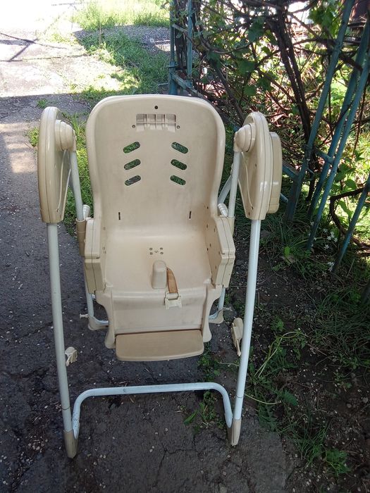 Детское кресло качалка.