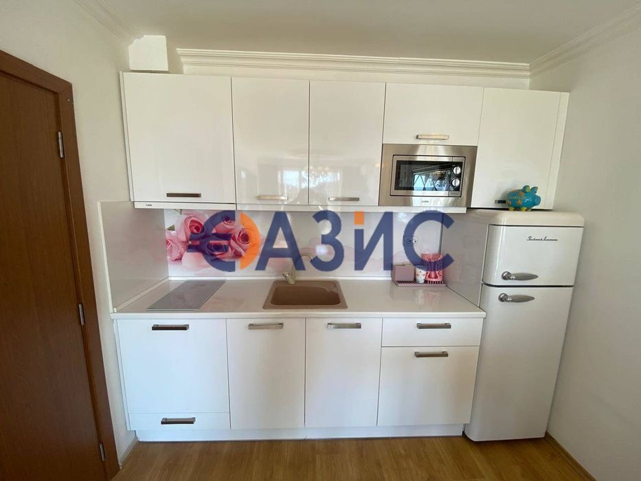 Продава се Двустаен апартамент в к.к. Слънчев бряг - 68 кв.м за 1868 €/кв.м - Снимка #9