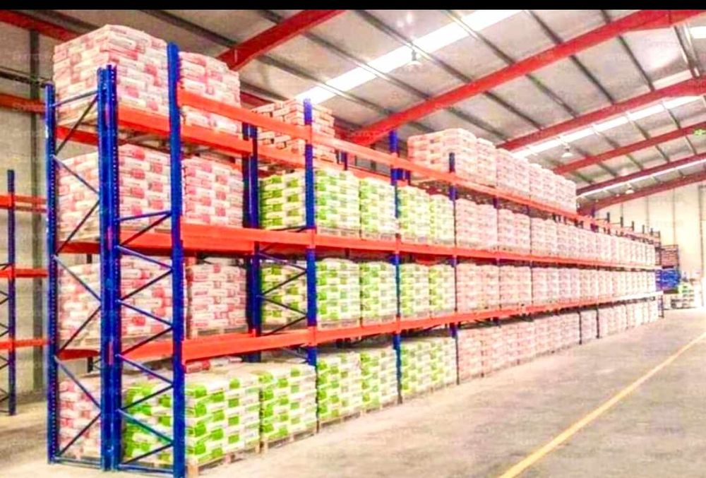 Rafturi metalice industriale