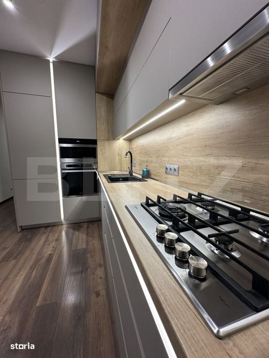 Penthouse de vanzare, 137 mp, zona Unirii