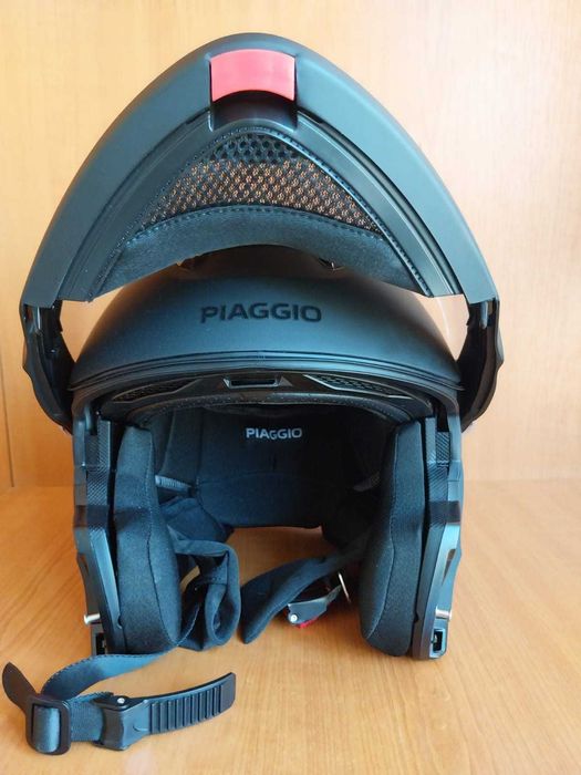 Vand casca moto PIAGGIO NOUA