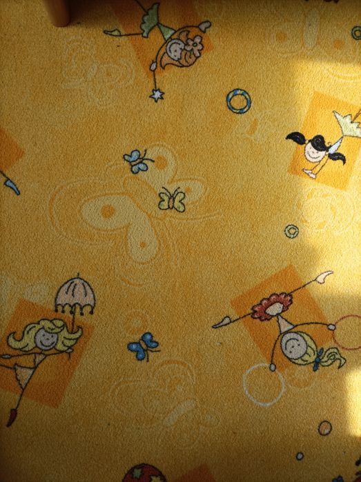 Детски мокетен килим 170/400