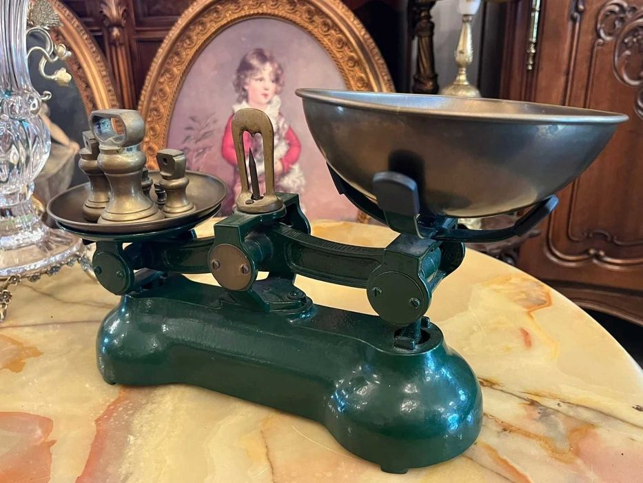 Cântar vechi tip balanță,