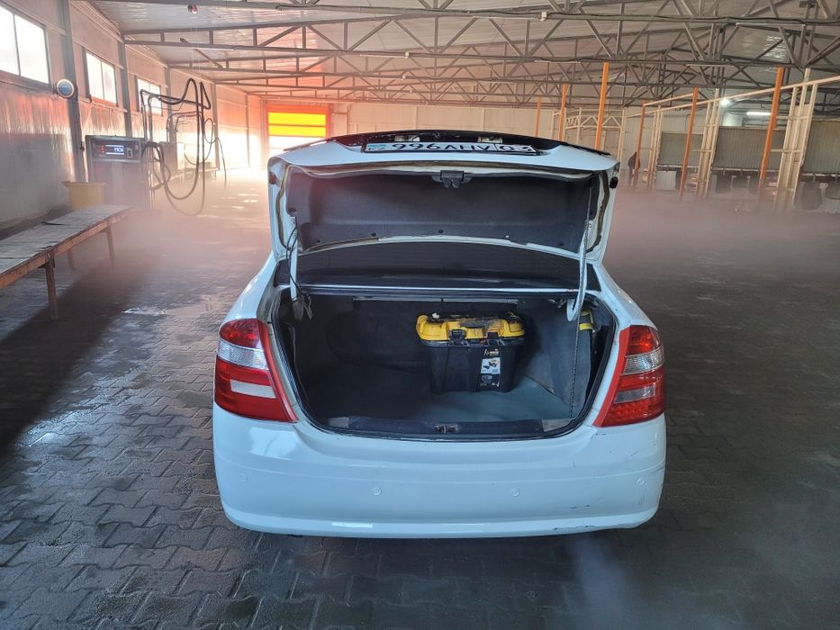 Продам ДЖЕЛИ SC 7 2013 ГОД