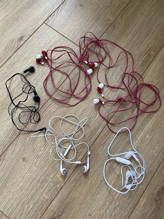 Casti Nokia si altele