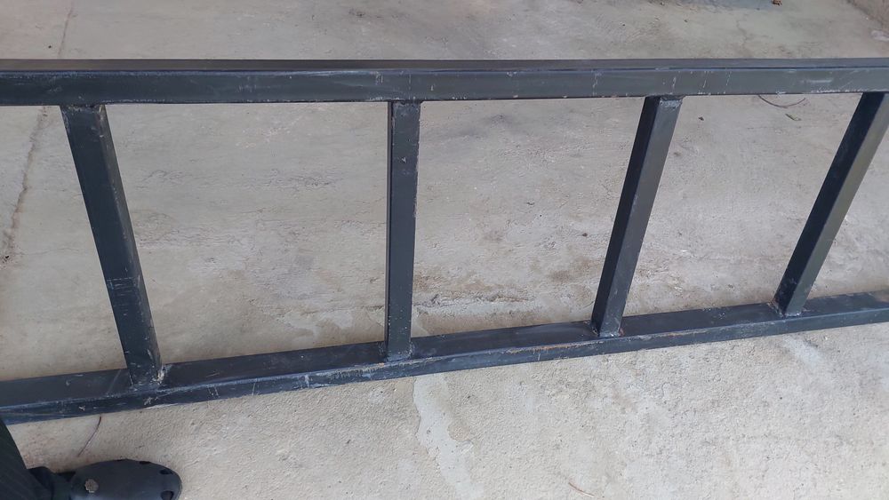 Narvon 5 metrlik  juda mustahkam yangi.Qattiq profeldan yasalgan.