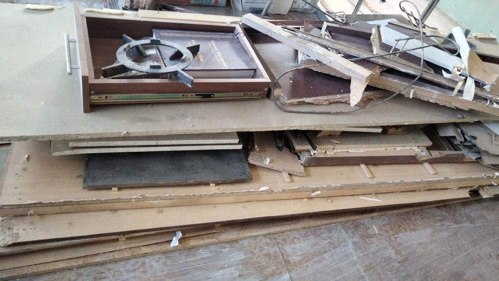 Отдам на дрова СРОЧНО