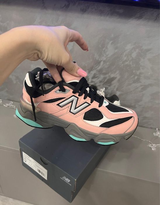 Adidasi New Balance 9060 originali