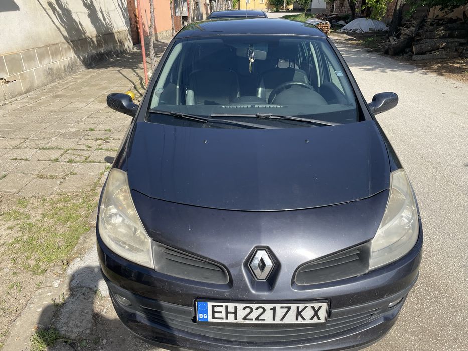 Renaut clio 3 2007год.