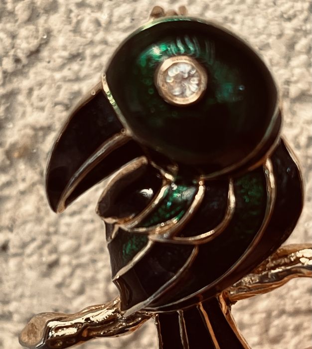 Супер модерна брошка Германия