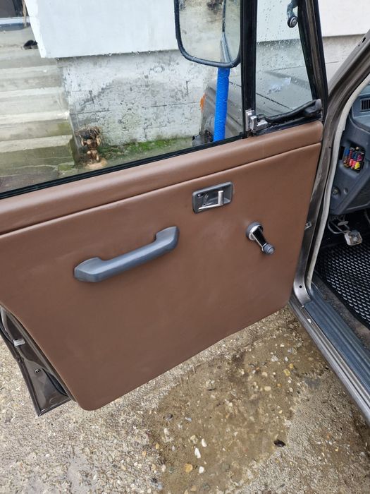 Mitsubishi pajero mk1