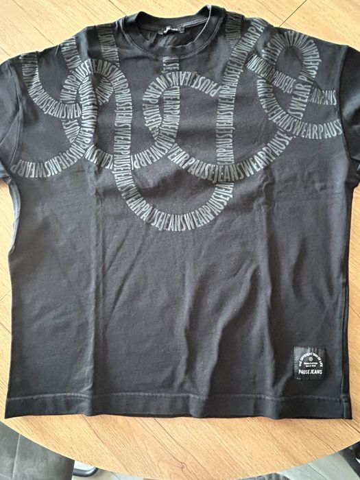 Тениски на Pause Jeans