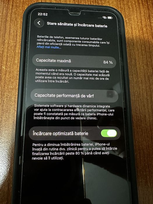 Vând iPhone 12 Alb
