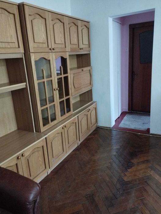 Închiriez apartament 2 camere