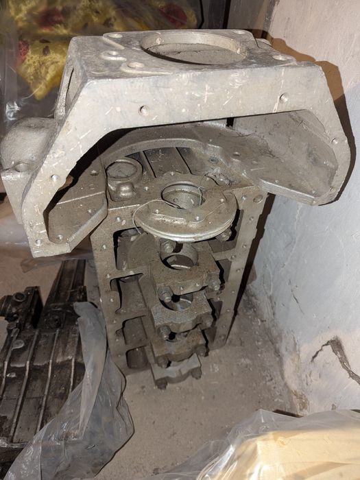 Блок двигателя УАЗ ГАЗ 1980г. Новый