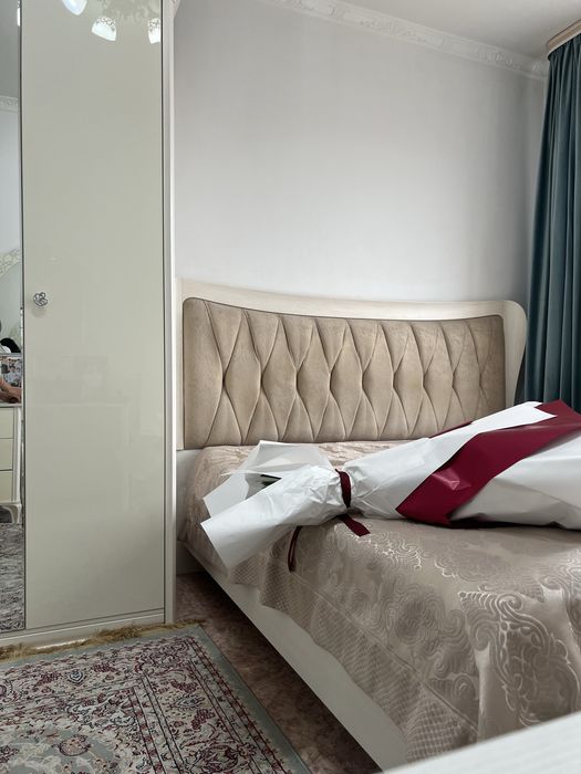 Продам кровать шатура с ортопедическим матрасом