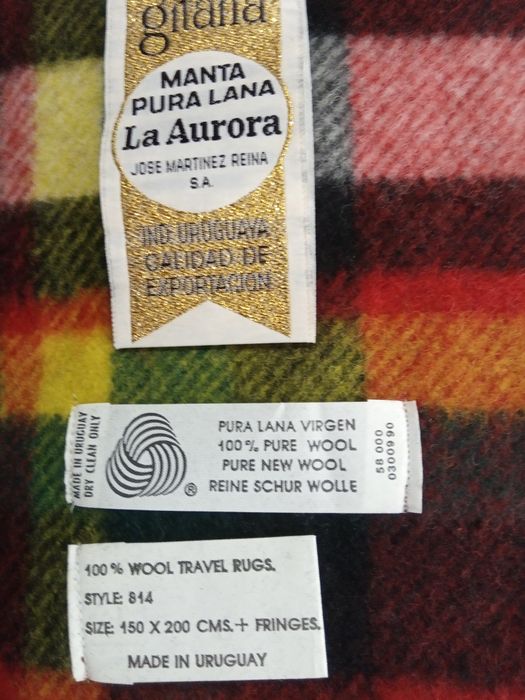 Пледы 100% шерсть.