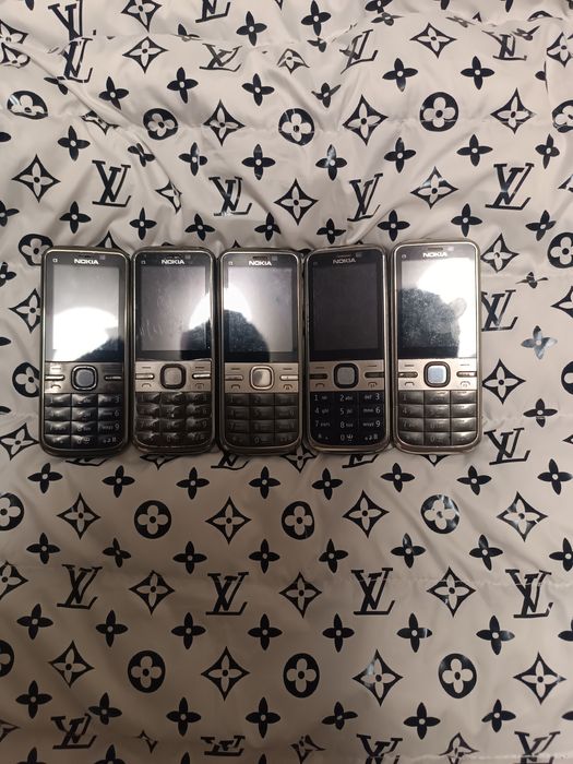 Assalom alekum Telefonlar Sotiladi Original Nokia C5