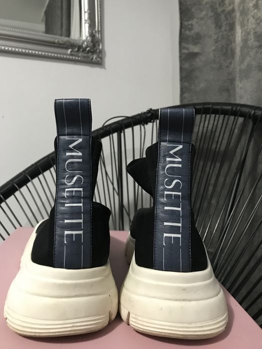 Adidasi Musette negri