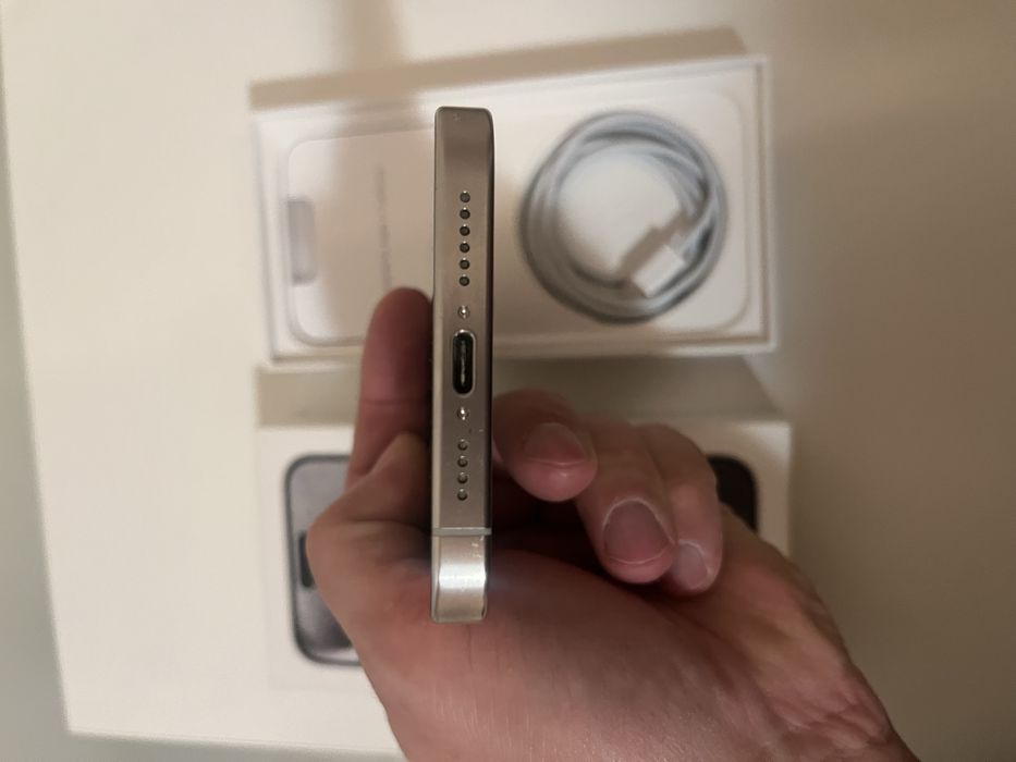 Iphone 15pro max 256GB 100% bat 0 цикли