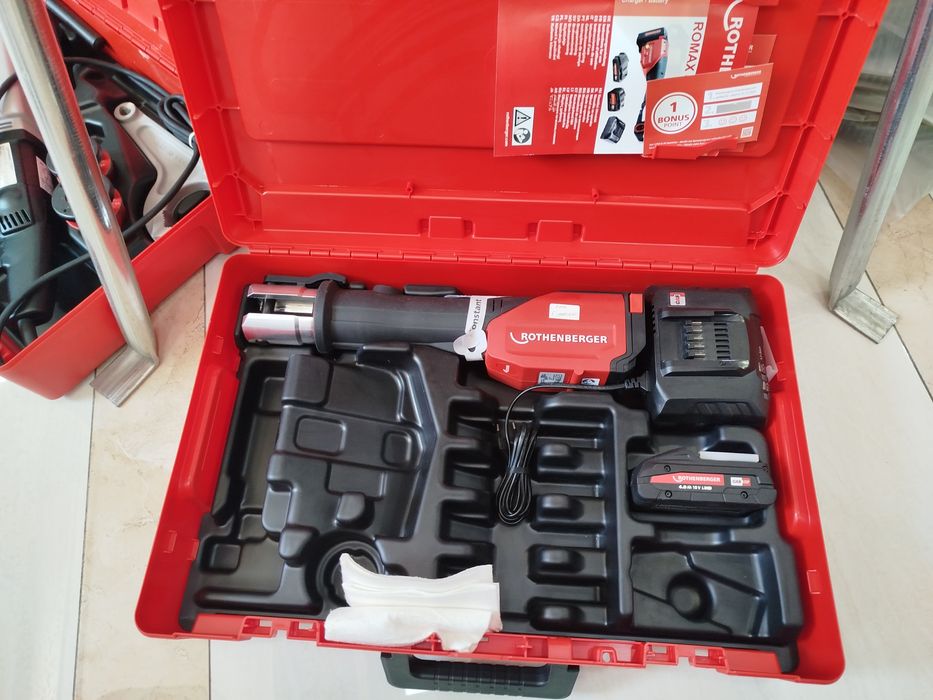 Пресс-клещи Rothenberger ROMAX 4000 Базовый комплект, 1x4 Ач, ЕС